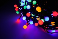 11033 Osvětlení vánoční barevné kuličky 30m-300 LED+5m přívodní kabel-4