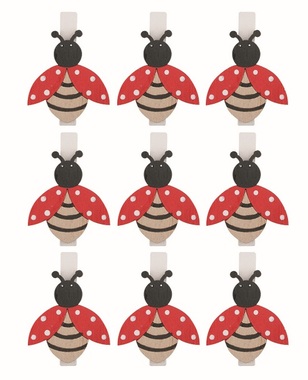 Beruška dřevěná 3 x 3,5 x 0,3 cm na kolíčku, 6 ks v sáčku